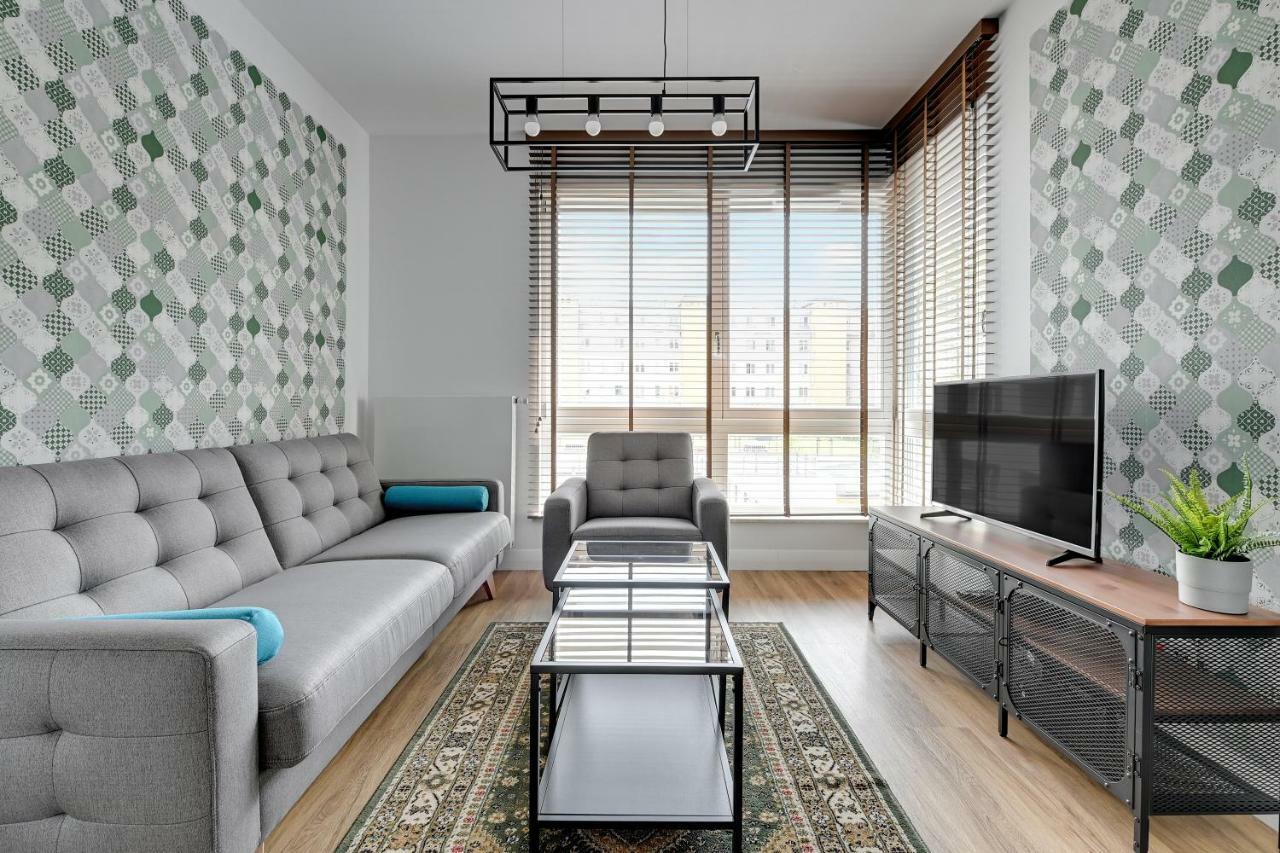 Comfort Apartments Batorego กดิเนีย ภายนอก รูปภาพ
